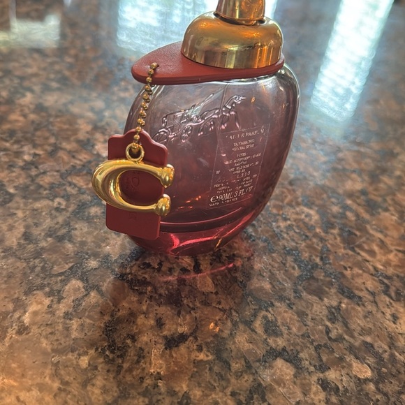 Assorted designer enpty Perfume Bottles - Picture 8 of 8